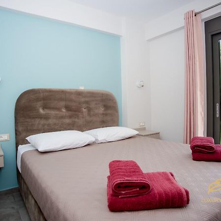 Emily'S Luxury Apartments Argostoli  Ngoại thất bức ảnh