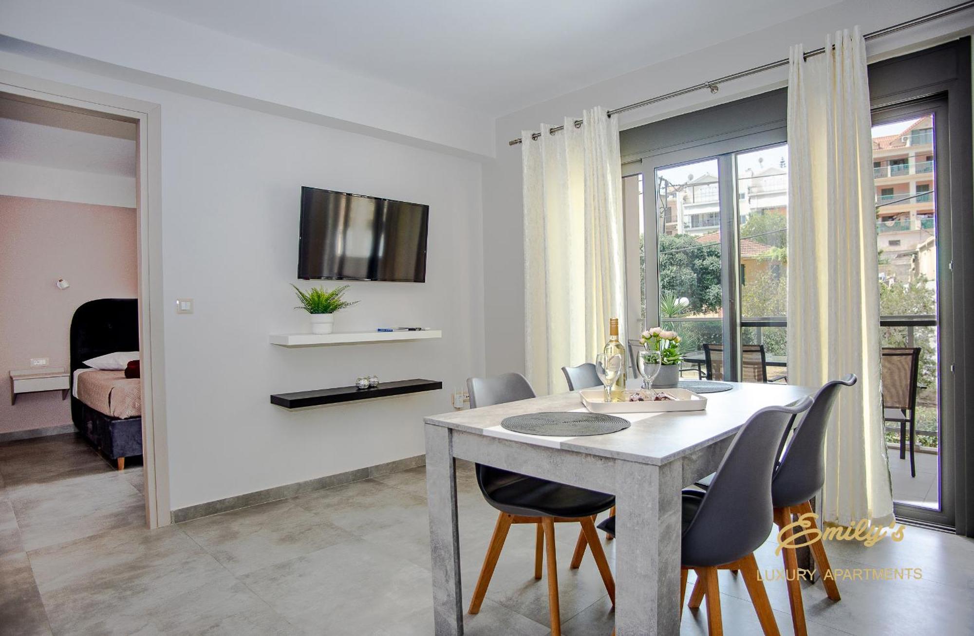 Emily'S Luxury Apartments Argostoli  Ngoại thất bức ảnh